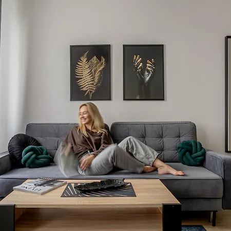 Glow Apartments, Luna Srodmiescie 格但斯克